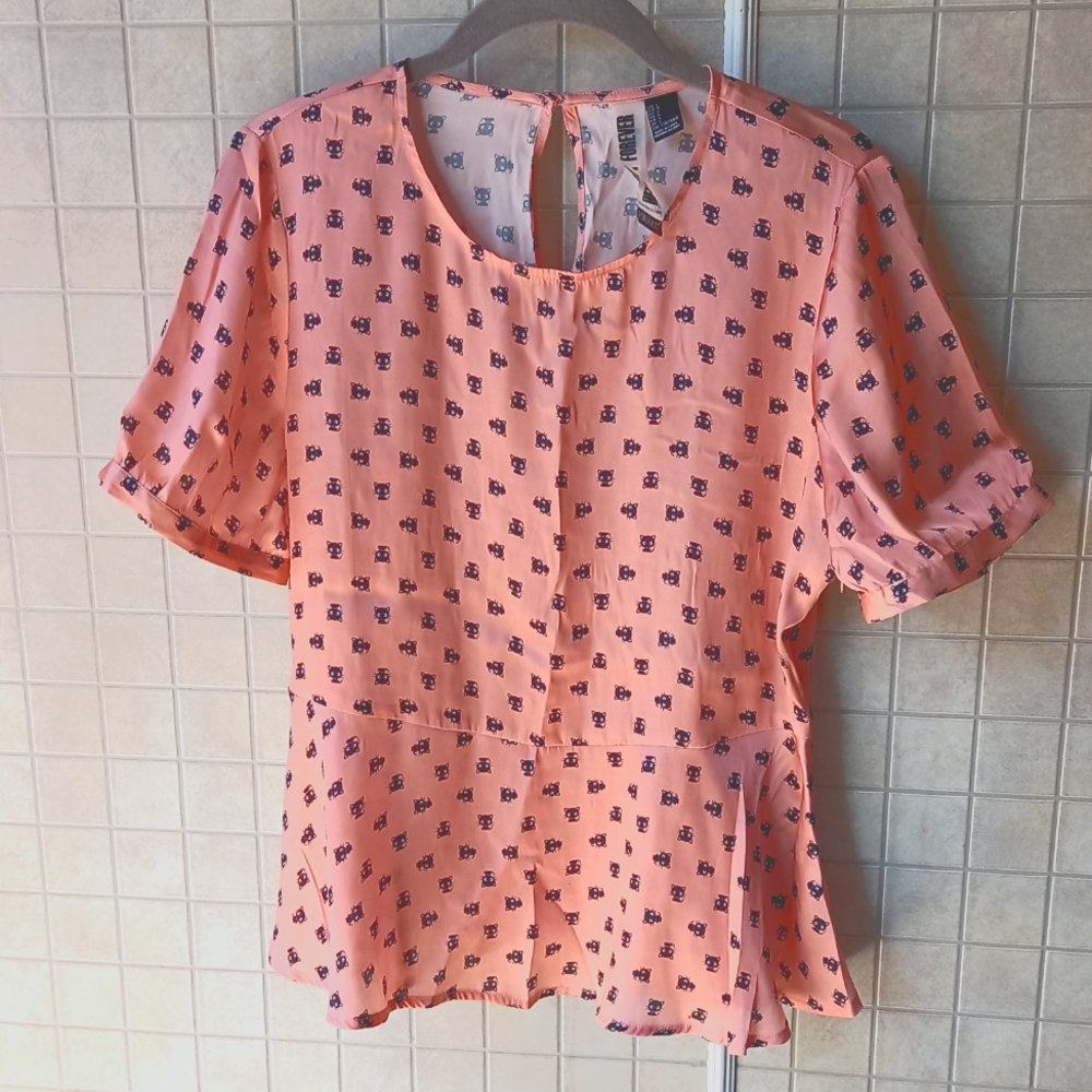 Forever 21 Kitty patterned blouse